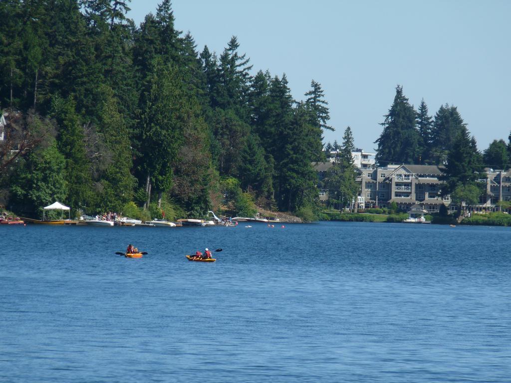 Inn On Long Lake Nanaimo Dış mekan fotoğraf