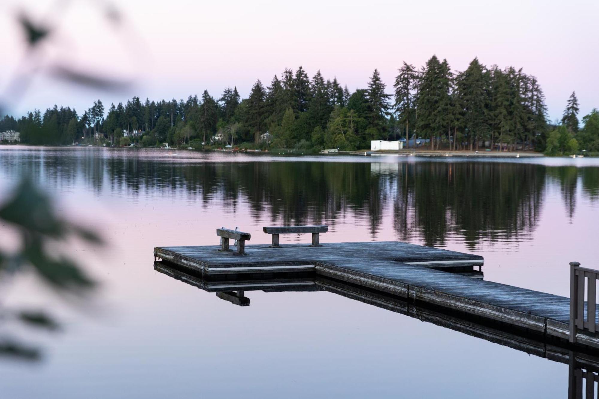 Inn On Long Lake Nanaimo Dış mekan fotoğraf